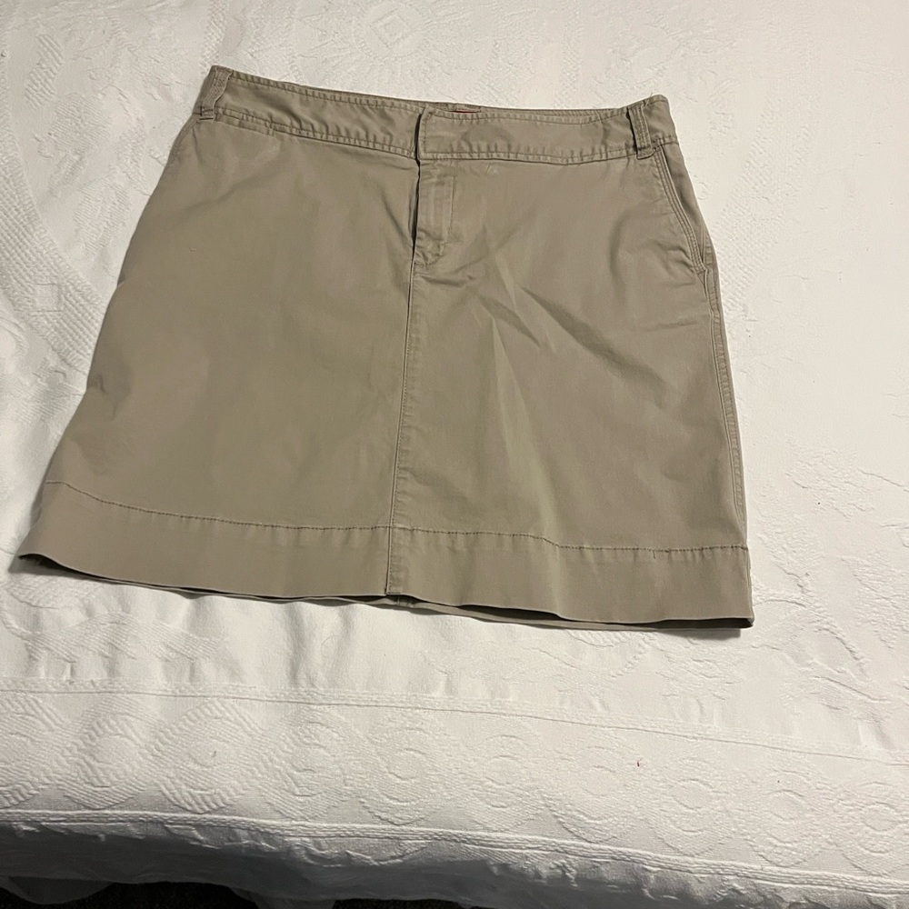 Beige cotton skirt by Merona size 12 great condition